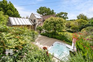 Photo 6- click for photo gallery